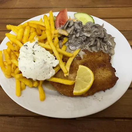 Waldhotel Zoebischhaus